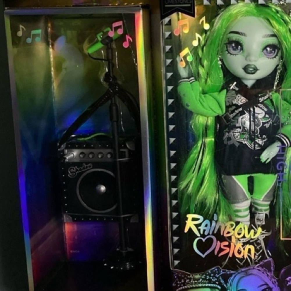 Shadow High Neon shadow high doll - Picture 4 of 4